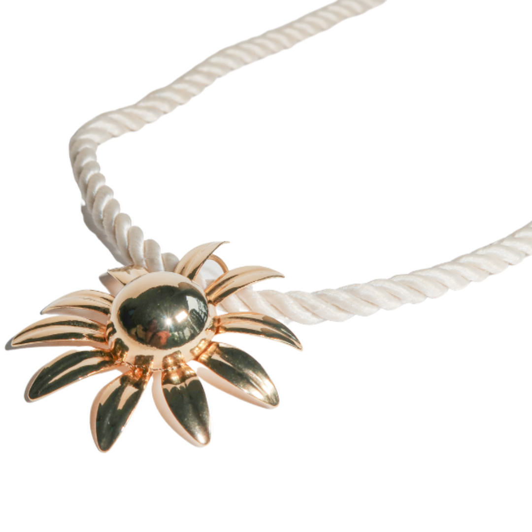 Verano Flower Choker