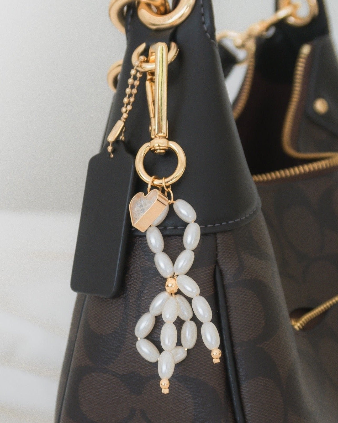 Universal Clip Charm - ISABEL LEON LLC